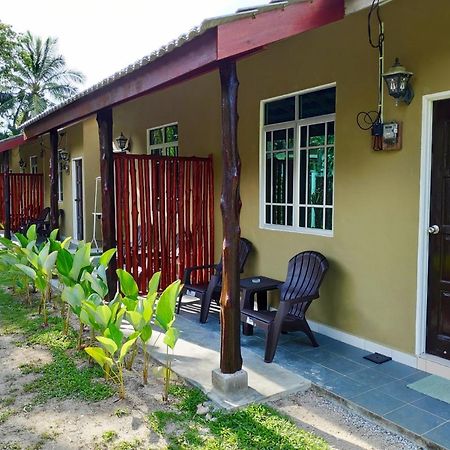 Sunset Bay Cottage Langkawi Extérieur photo
